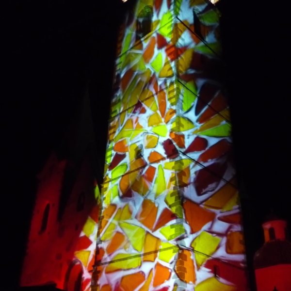 Archivní snímek světelné instalace z galerie Světlo v ulicích