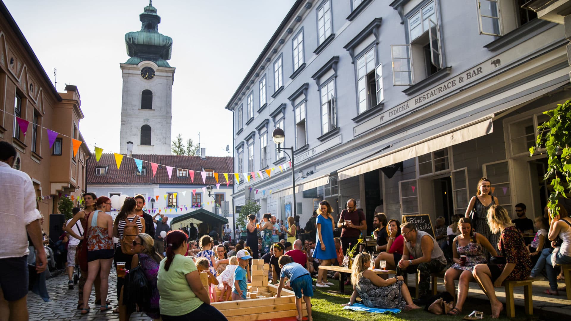 Festival v ulicích Českých Budějovic